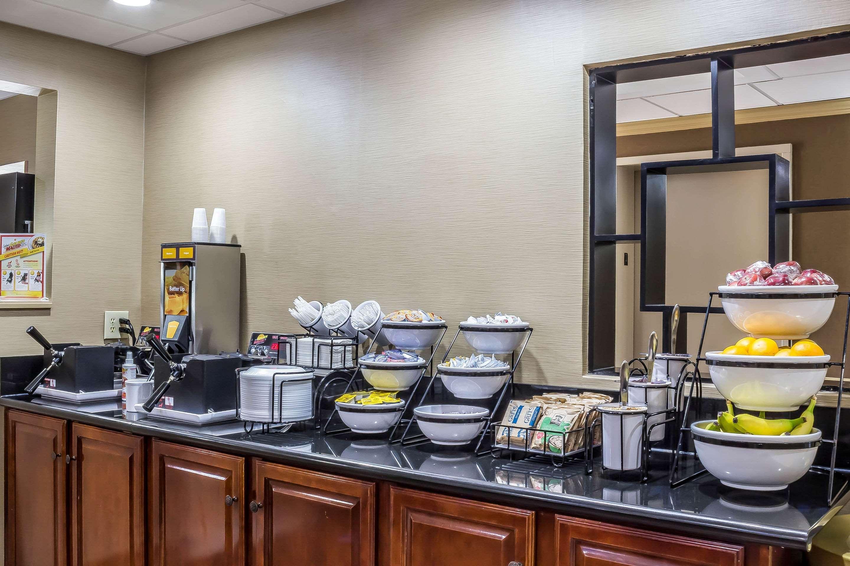 Comfort Inn Greensboro - Kernersville Εξωτερικό φωτογραφία
