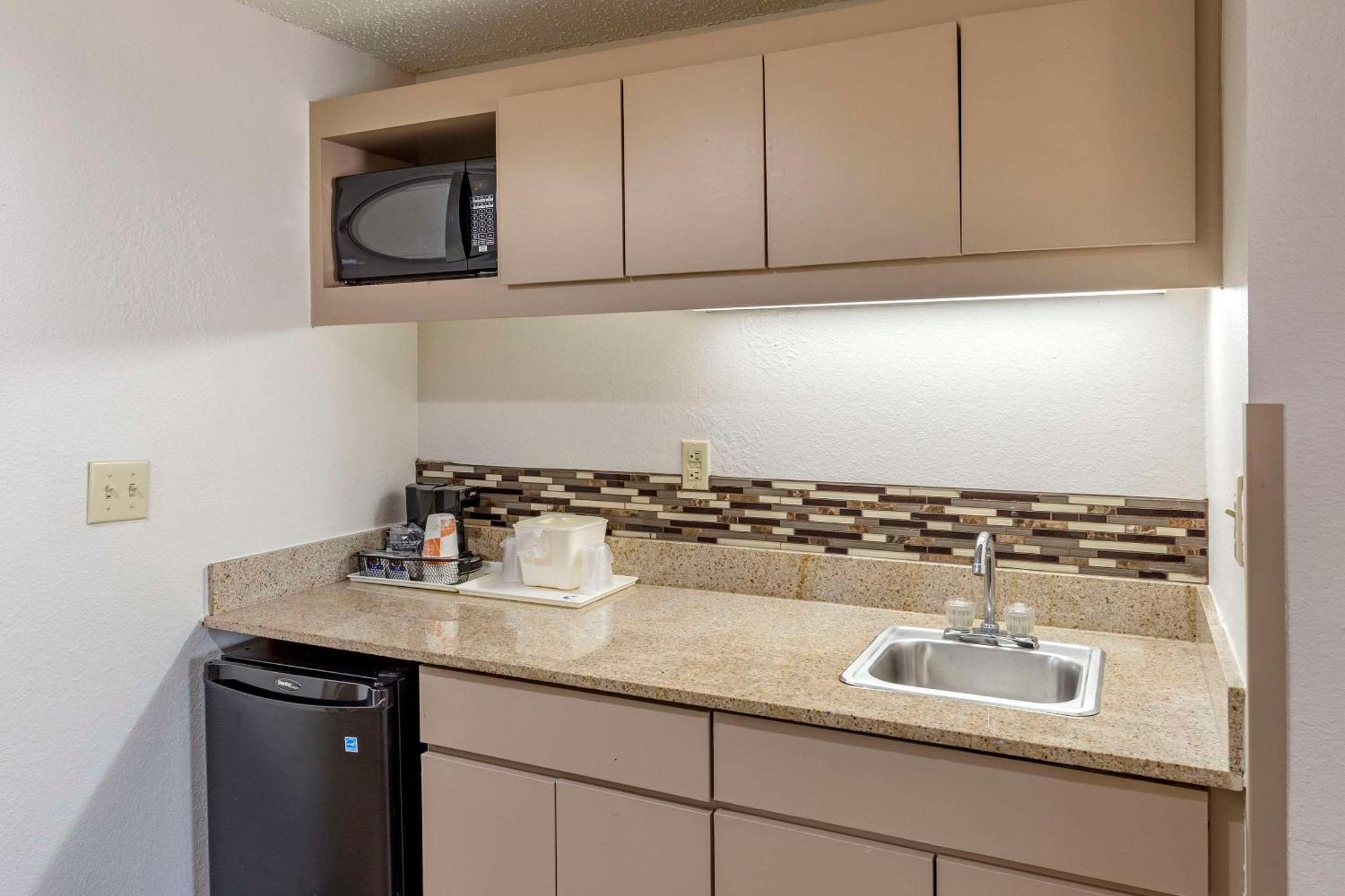 Comfort Inn Greensboro - Kernersville Εξωτερικό φωτογραφία